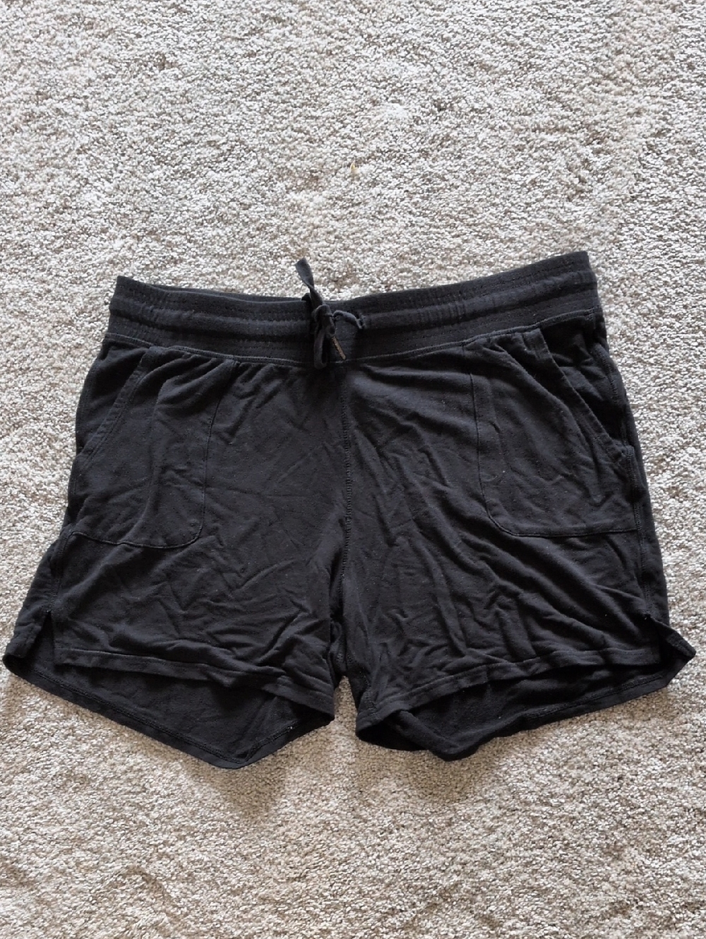 GAIAM Black Lounge Shorts size Large